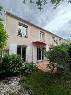 Maison à GOURNAY-SUR-MARNE