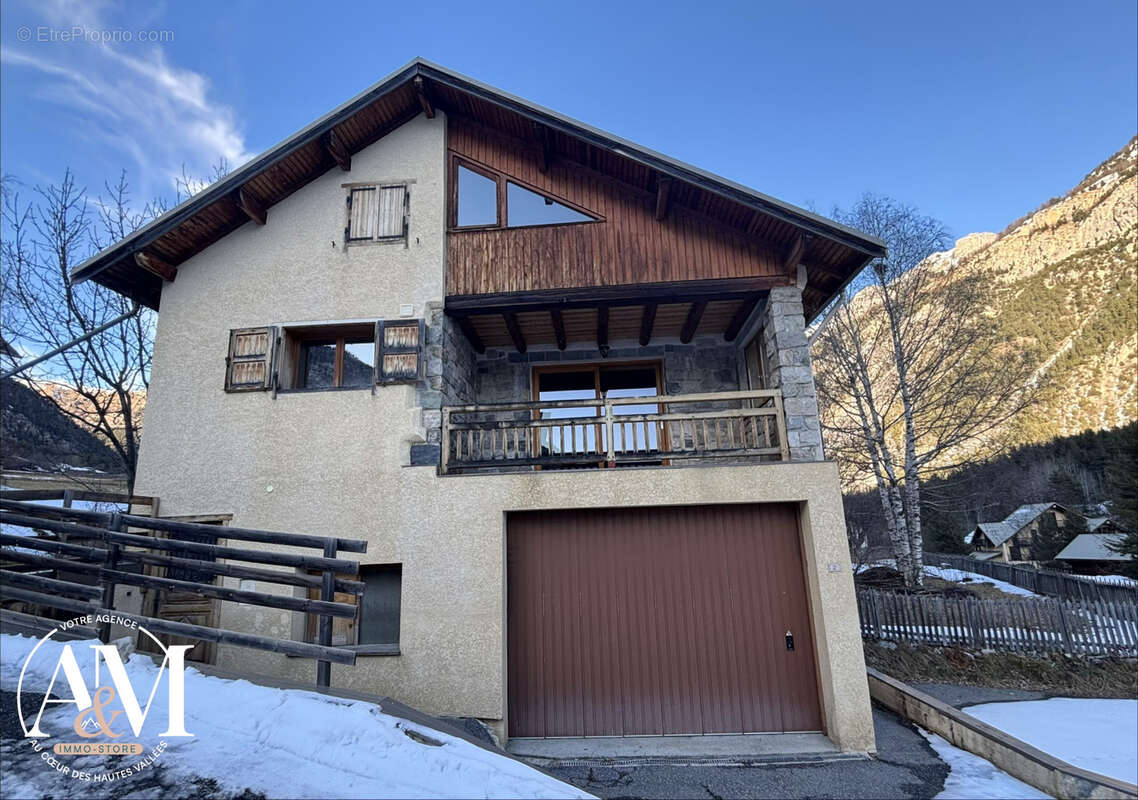 Maison à VAL-DES-PRES