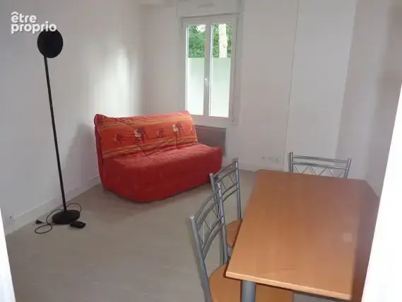 LAVAL Avesnières, un immeuble de rapport comprenant 6 studios. - photo 14