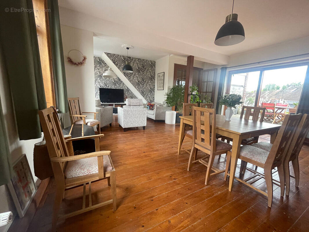 Appartement à CROIX