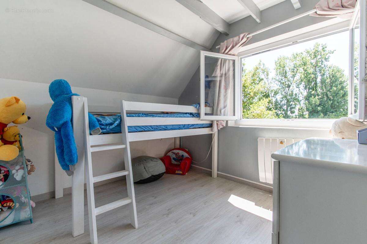 Maison à LEUVILLE-SUR-ORGE