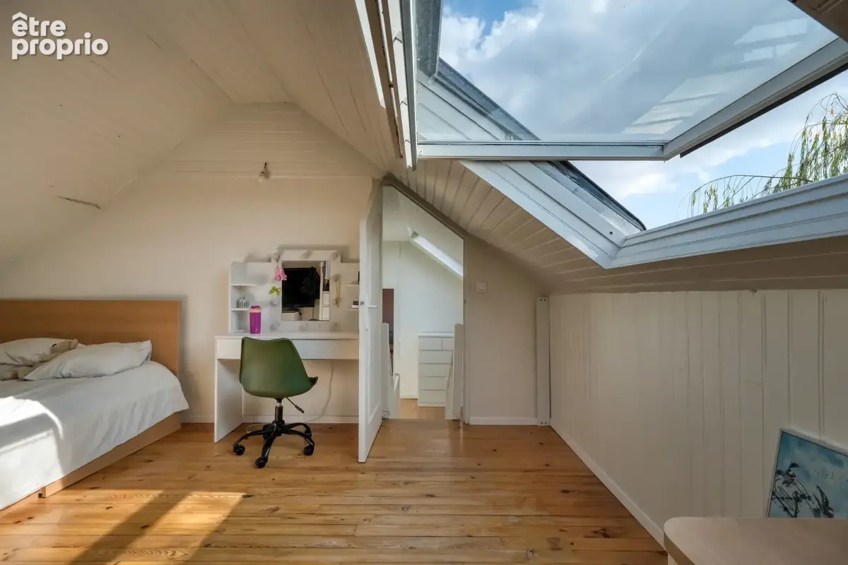 LIMOURS MAISON  7/8 pieces - 5 chambres dont 3 de plain pied - sous-sol total - terrain de 870m2 - photo 19