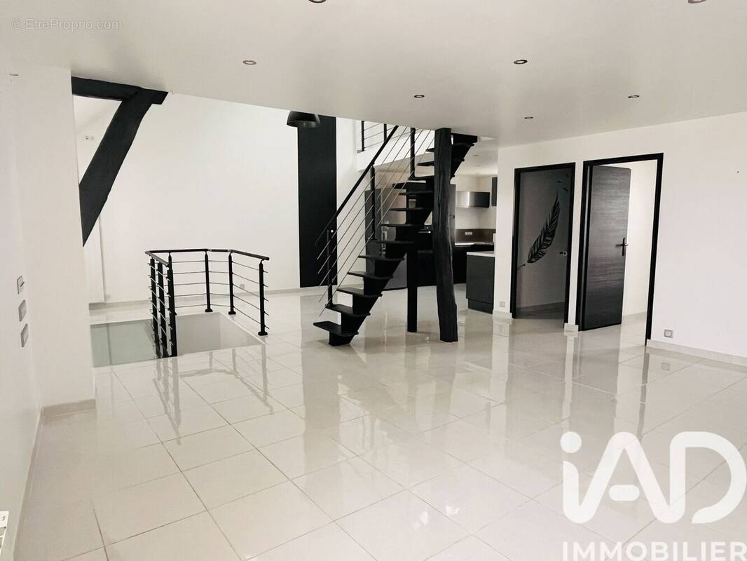 Photo 1 - Appartement à BOMBON