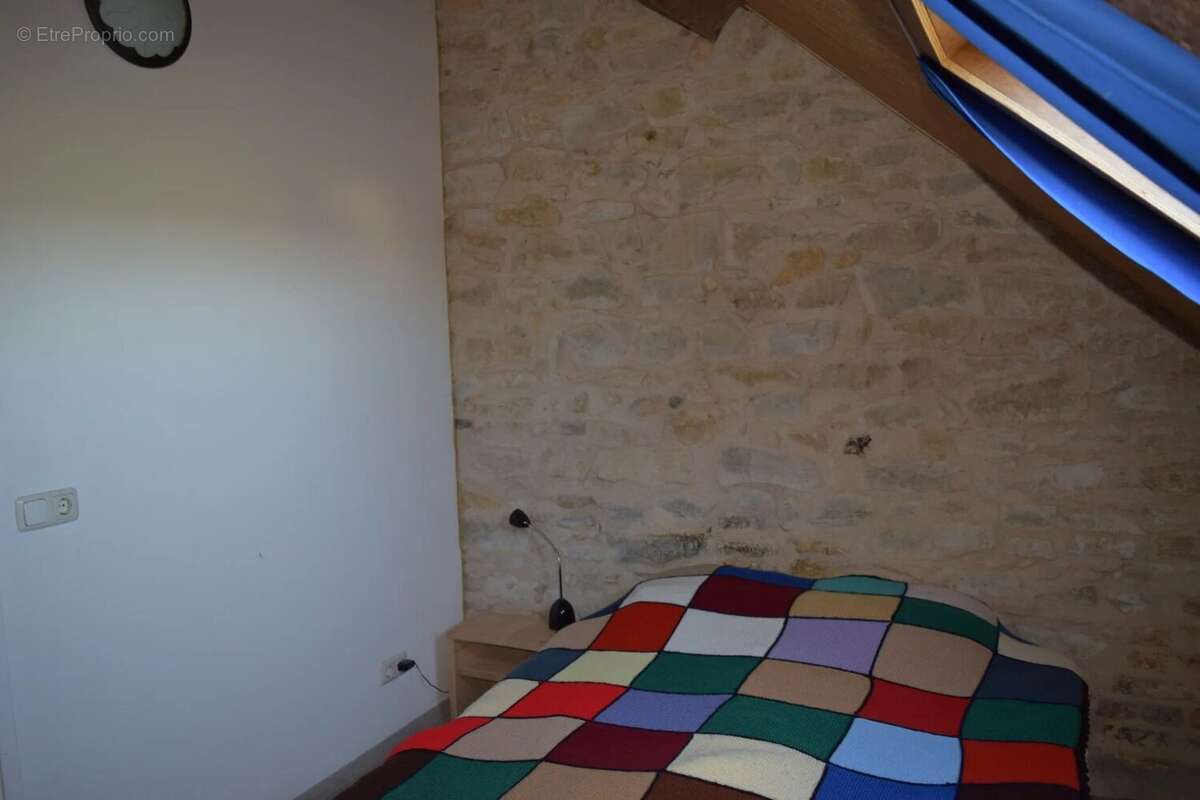Maison à CHARRIN