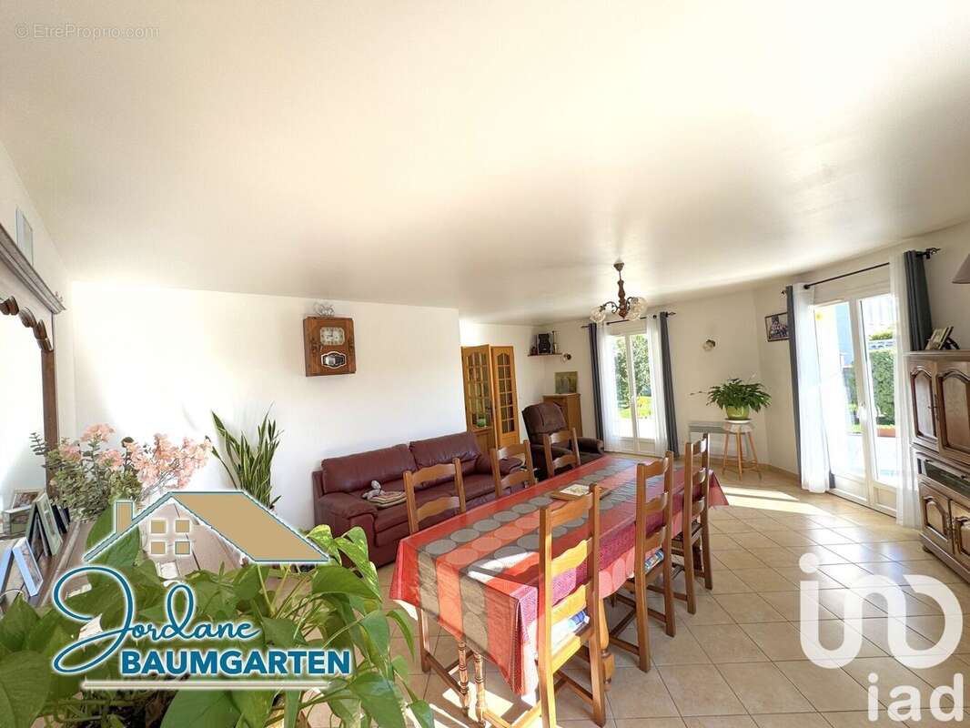 Photo 6 - Maison à SAINT-JUST-LUZAC