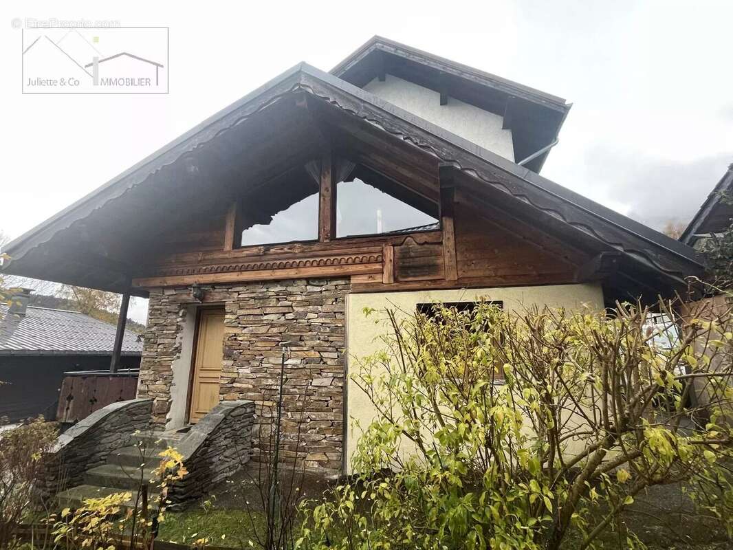 Maison à LES HOUCHES