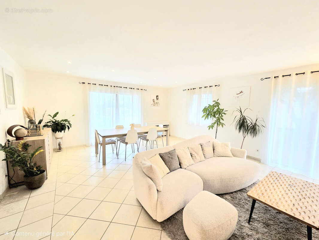 Maison à LES PENNES-MIRABEAU