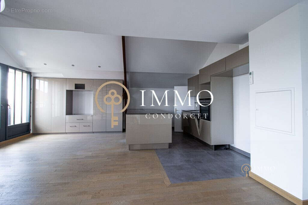 Appartement à BOURG-LA-REINE