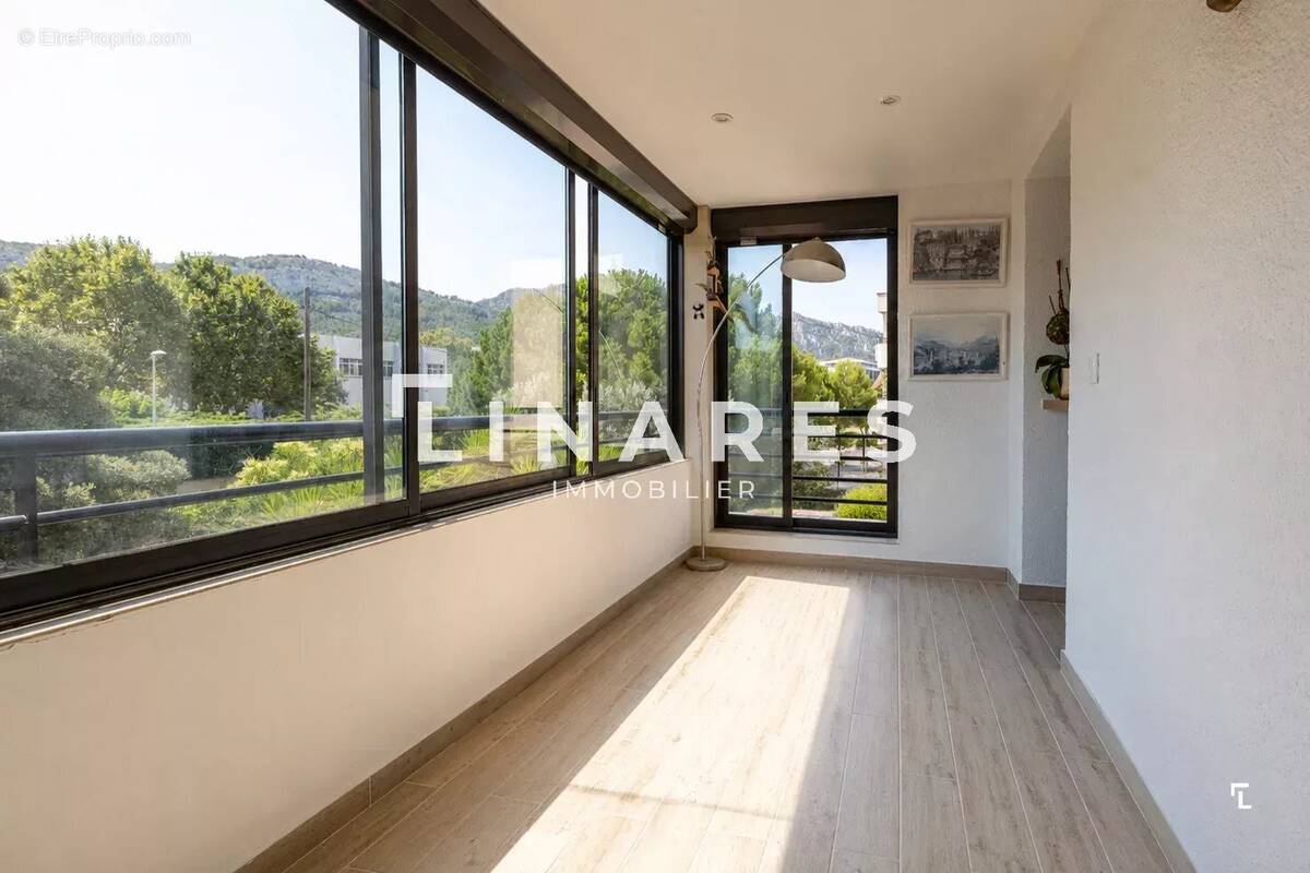Photo Appartement à Marseille-8e au prix de 449 000€