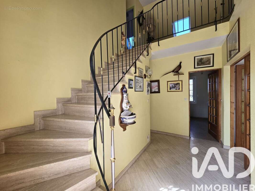 Photo 9 - Maison à MEZIERES-LEZ-CLERY