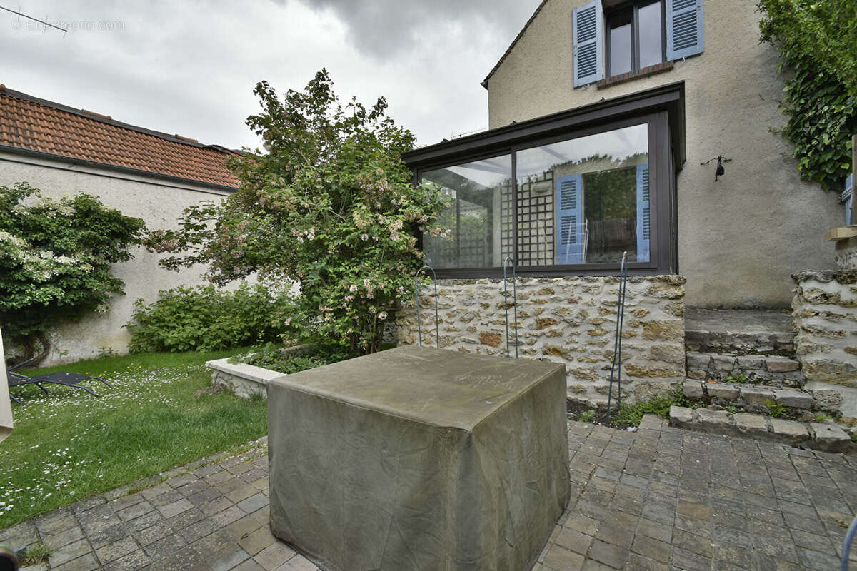 Maison à JOUARS-PONTCHARTRAIN