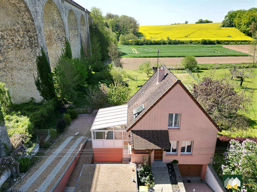 Maison à GASVILLE-OISEME