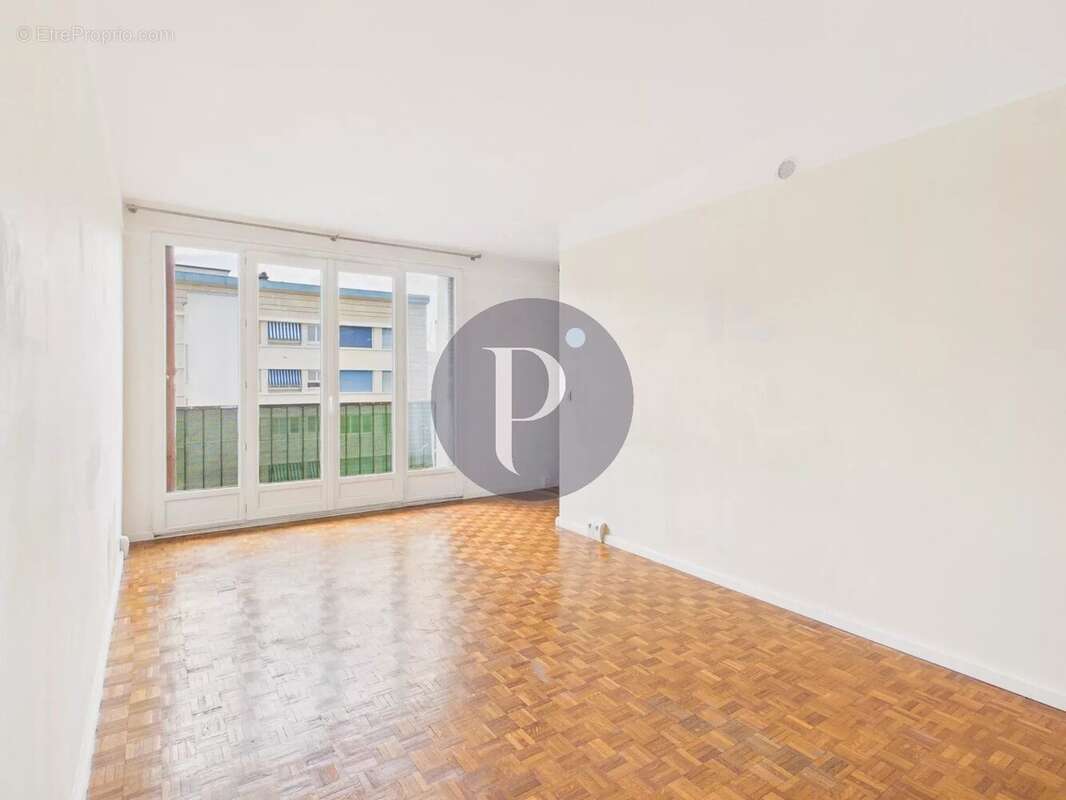 EXCLUSIVITE - Appartement lumineux de 2 pièces - 43 m² - photo 2