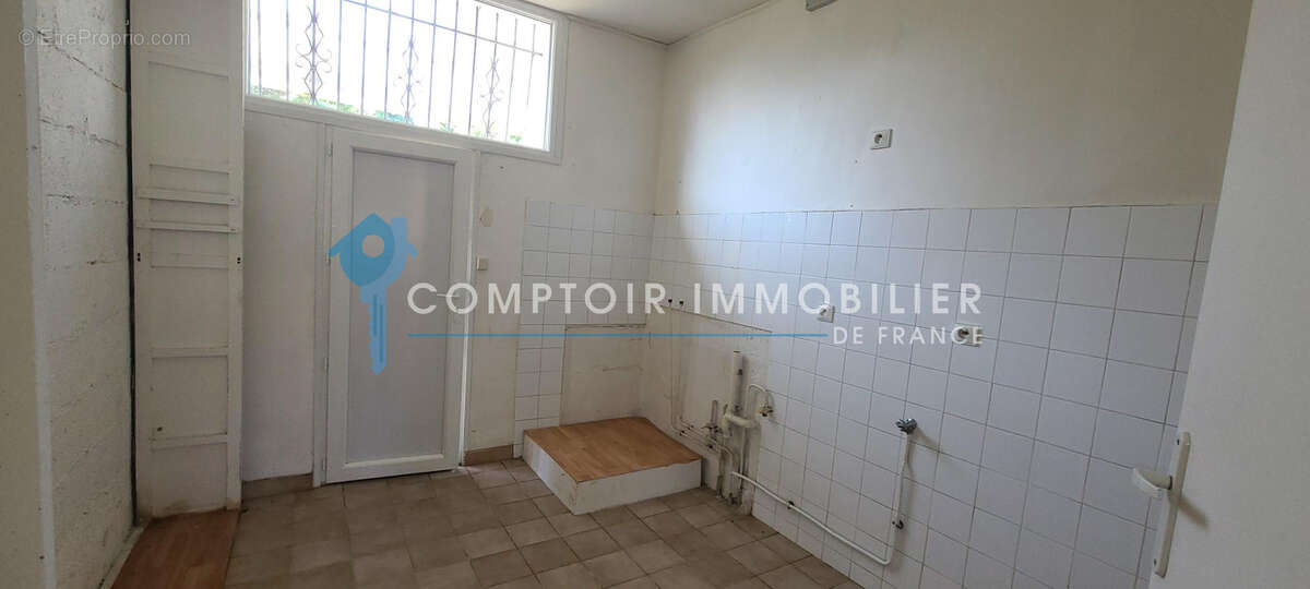 Dpt Haute Garonne31- A vendre St Gaudens 31800- Maison T5 sur parcelle de 640 m2 avec garage - photo 9