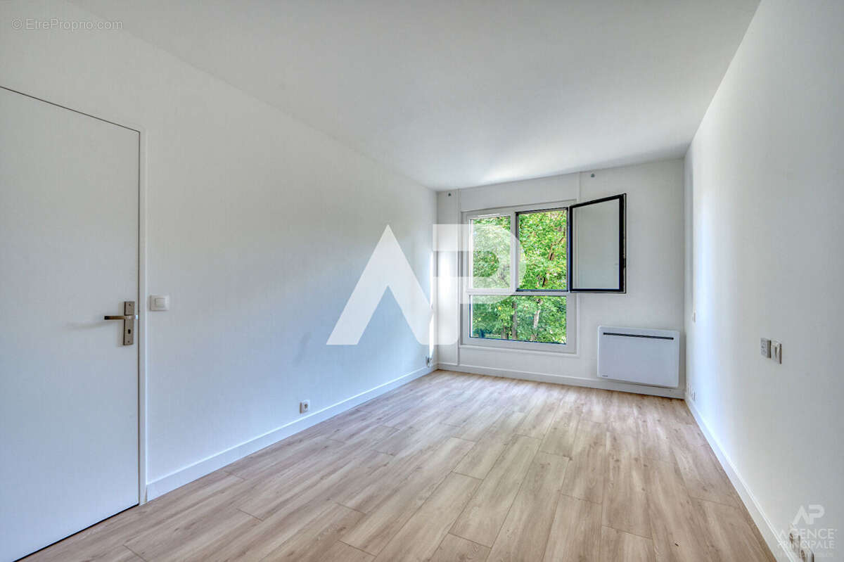 Appartement à RUEIL-MALMAISON