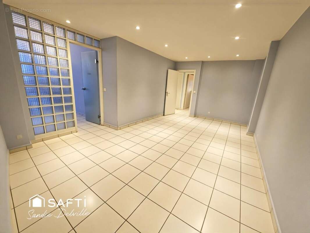 Photo 3 - Appartement à PARIS-16E