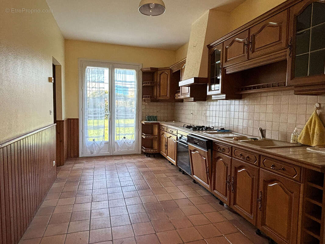 Maison à SAINT-PIERRE-D'EXIDEUIL