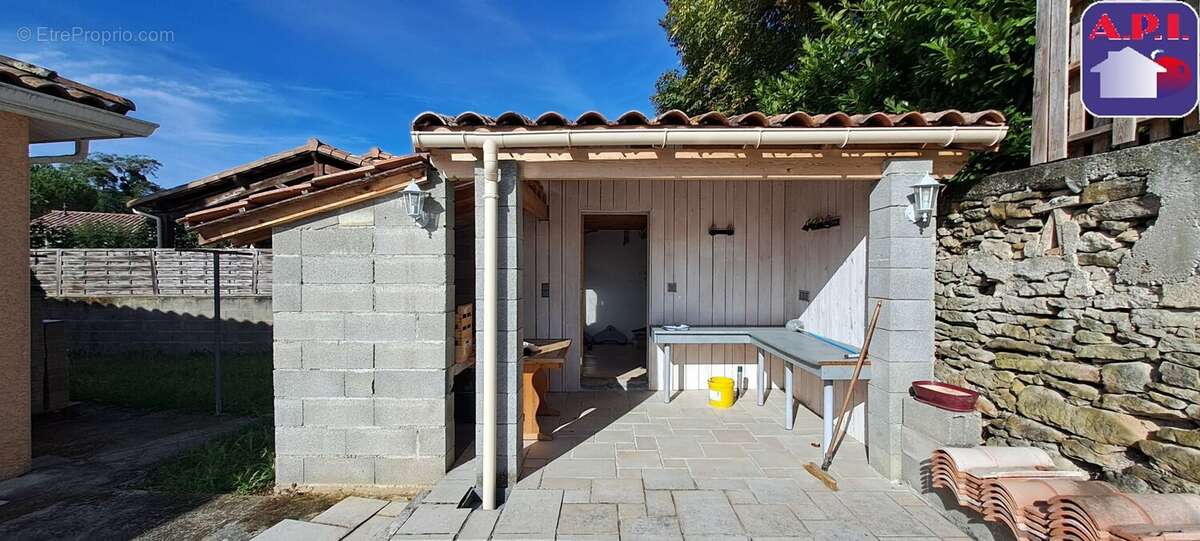 Maison à LAROQUE-D'OLMES