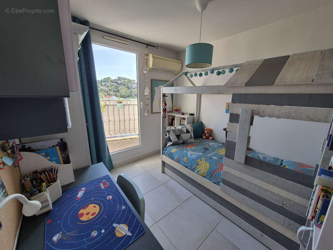 Appartement à PIERREFEU-DU-VAR