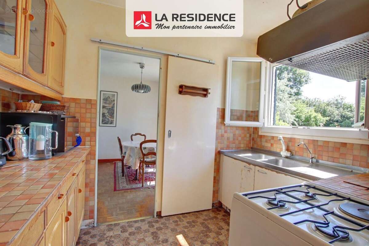 Maison 132 m² à Le Mesnil-Saint-Denis  - photo 5