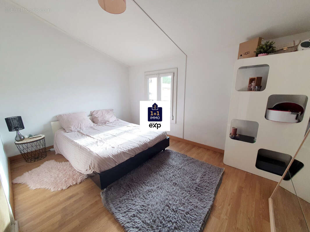 Maison à PUGET-SUR-ARGENS