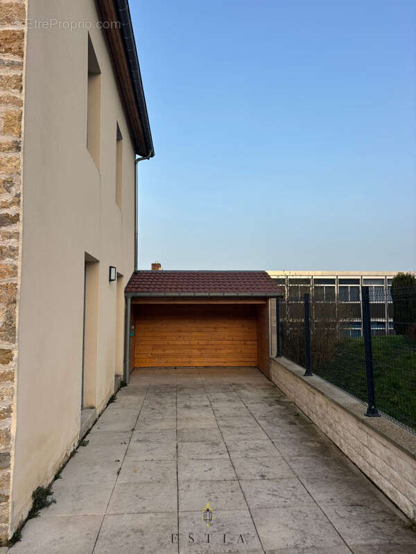 Maison à CHATENOIS