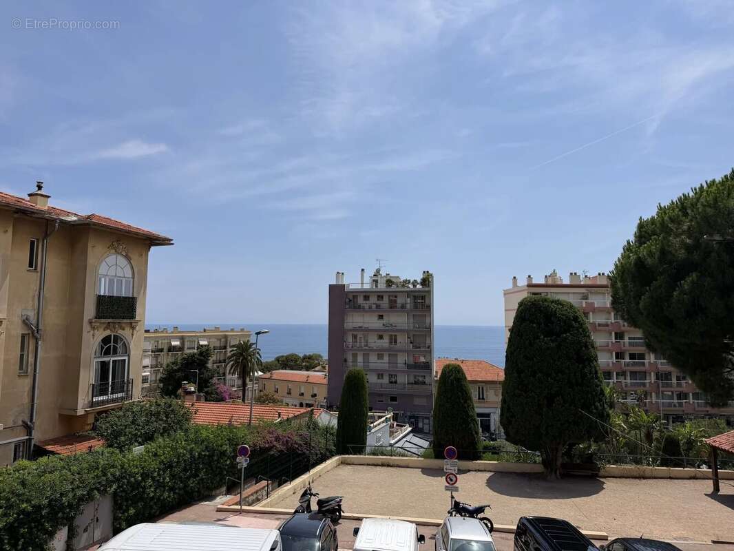 Appartement à CAP-D'AIL