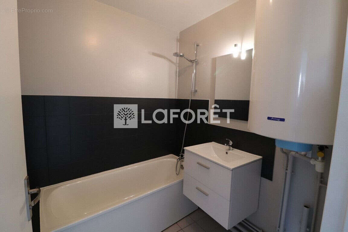 Appartement à LIEUSAINT