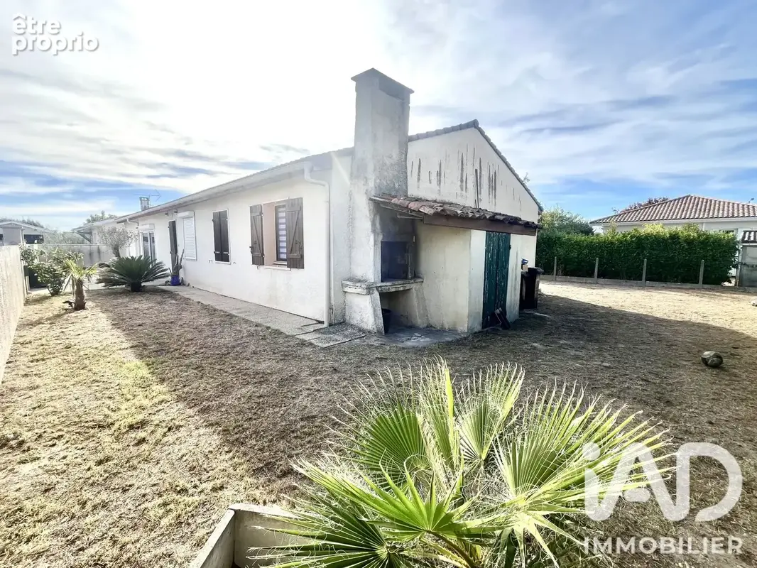 Photo 1 - Maison à AMBARES-ET-LAGRAVE