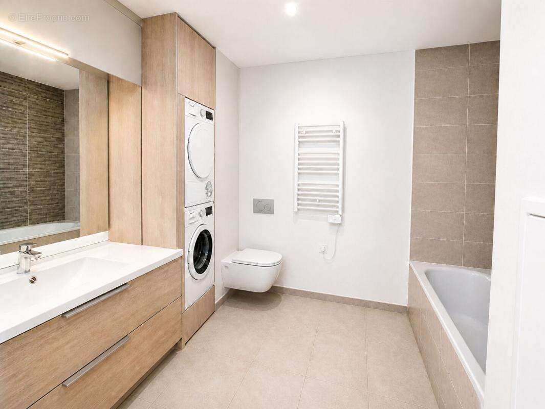Appartement à NANTERRE