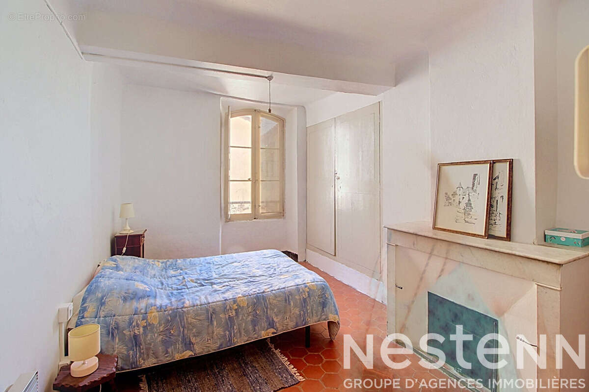 Appartement à LORGUES