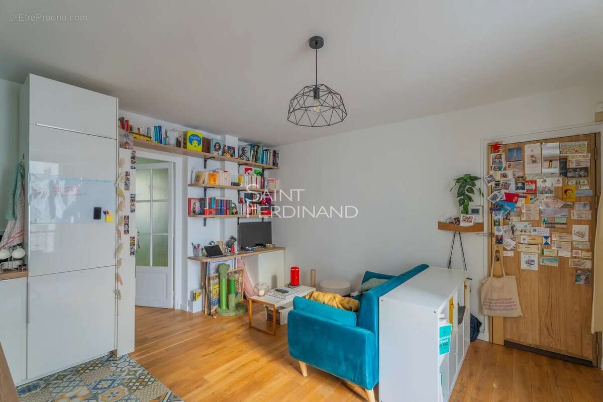 Appartement à PARIS-15E