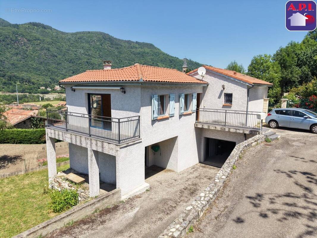 Maison à TARASCON-SUR-ARIEGE