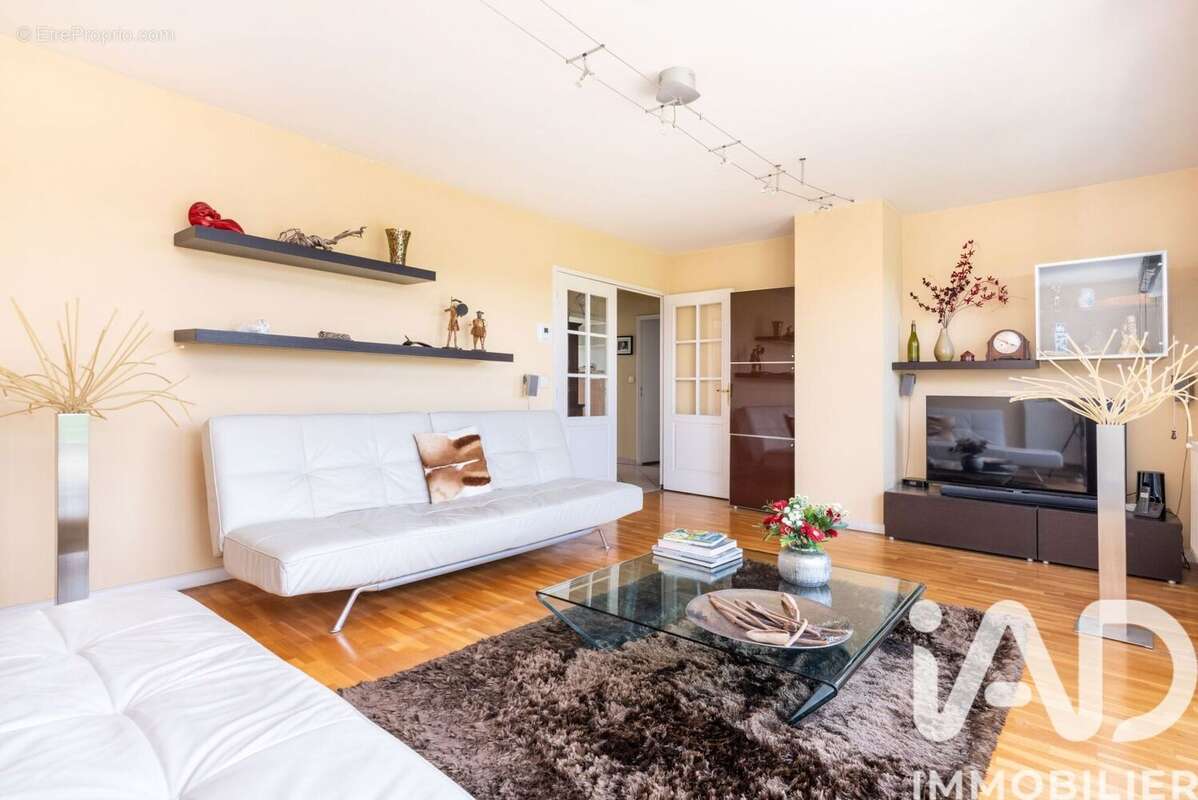 Photo 4 - Appartement à VILLEURBANNE