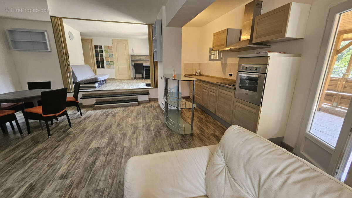 Appartement à MENTON