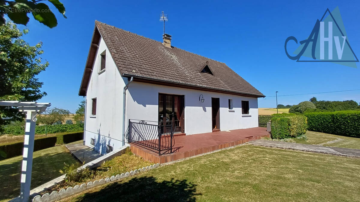 Maison à PERCENEIGE