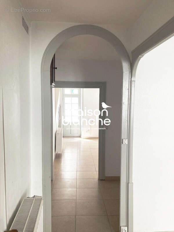 Maison 131 m² à Saint-Maixent-L'ecole  - photo 7