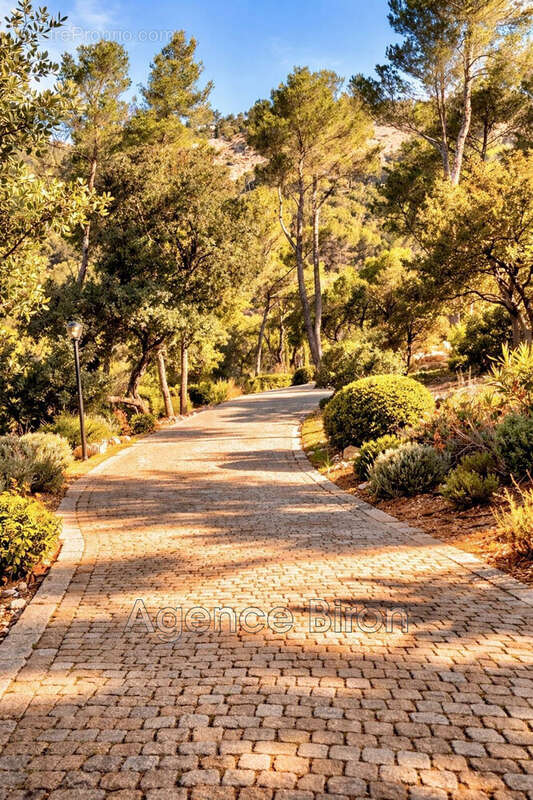 Maison à AIX-EN-PROVENCE