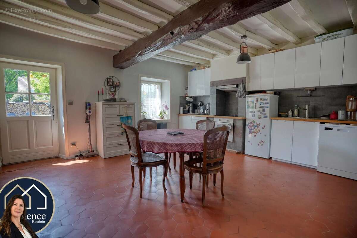 Maison à LA BOISSIERE-ECOLE