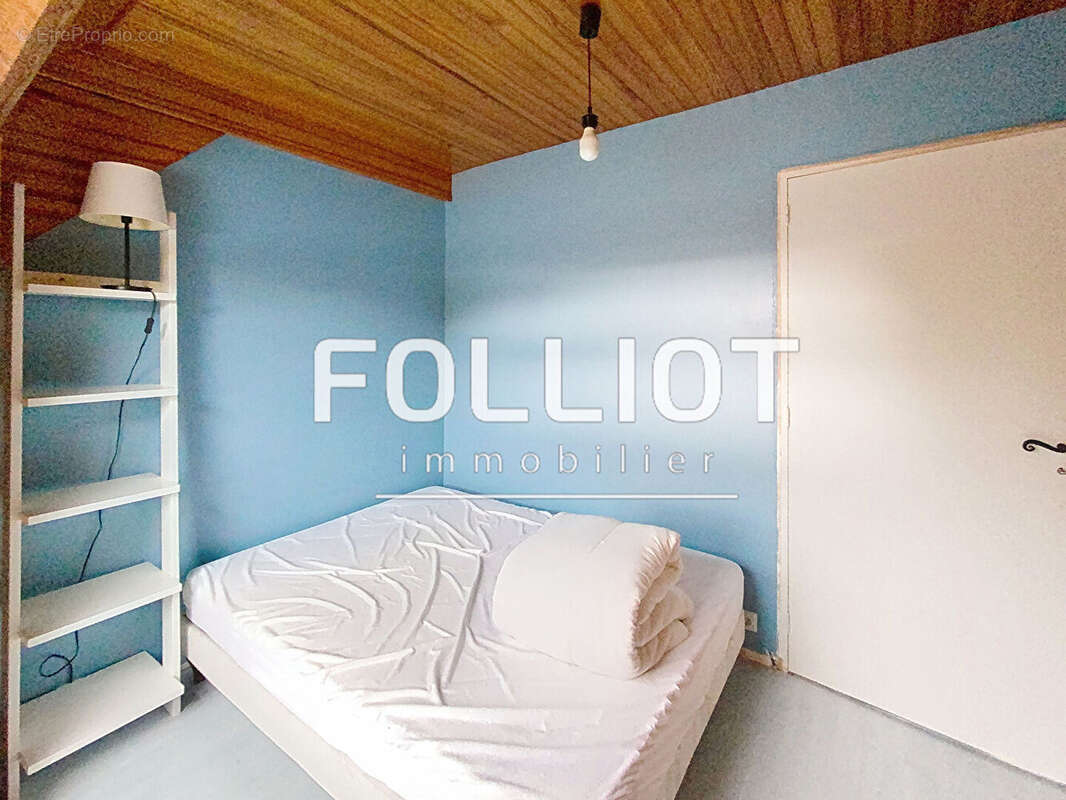 Maison à REGNEVILLE-SUR-MER