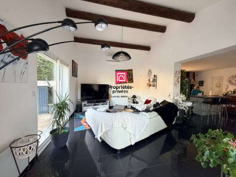 Maison à BAGNOLS-SUR-CEZE