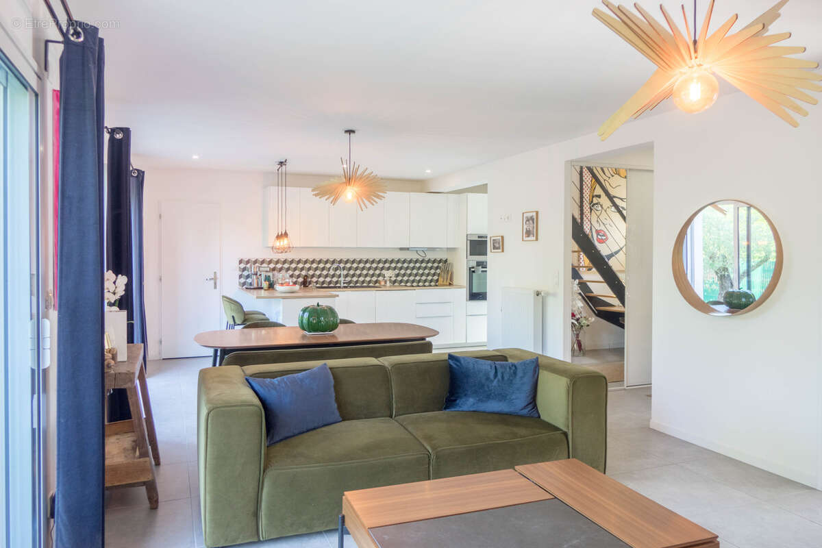 Maison à SAINT-DENIS-EN-VAL