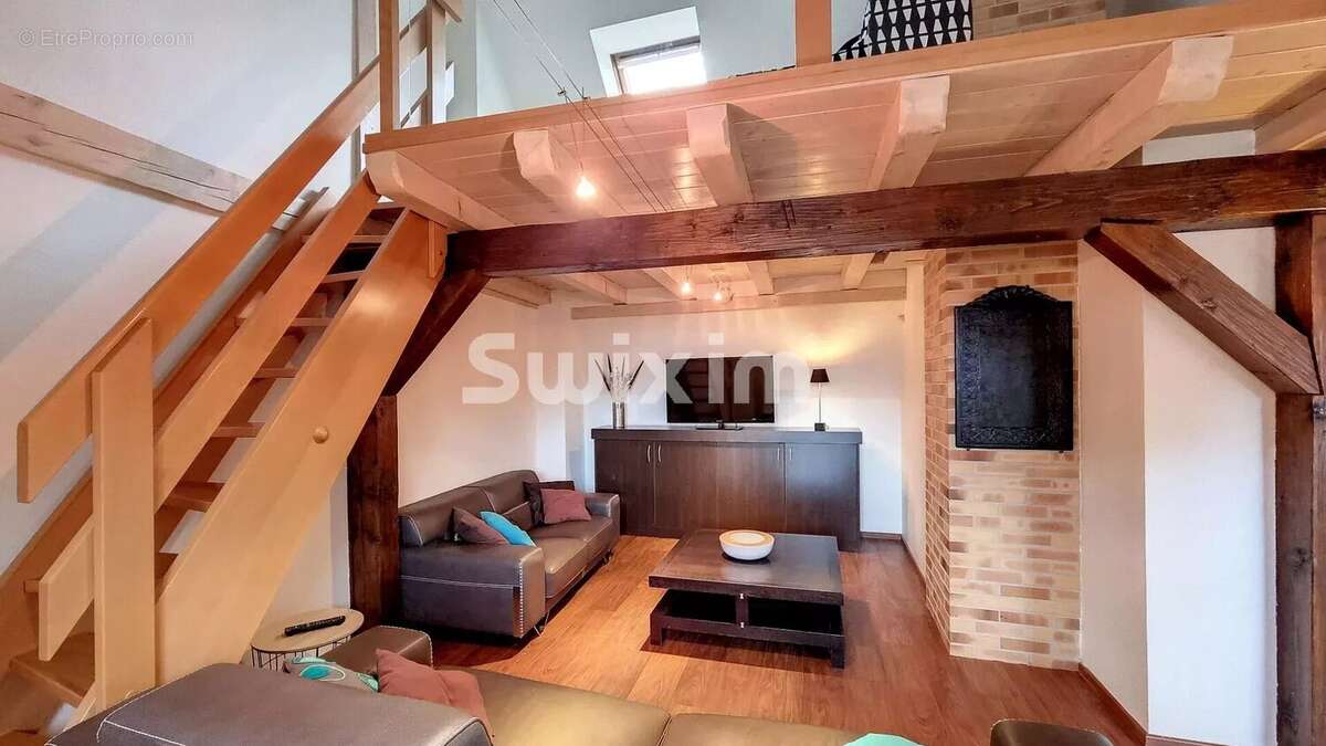 Appartement à ZELLENBERG