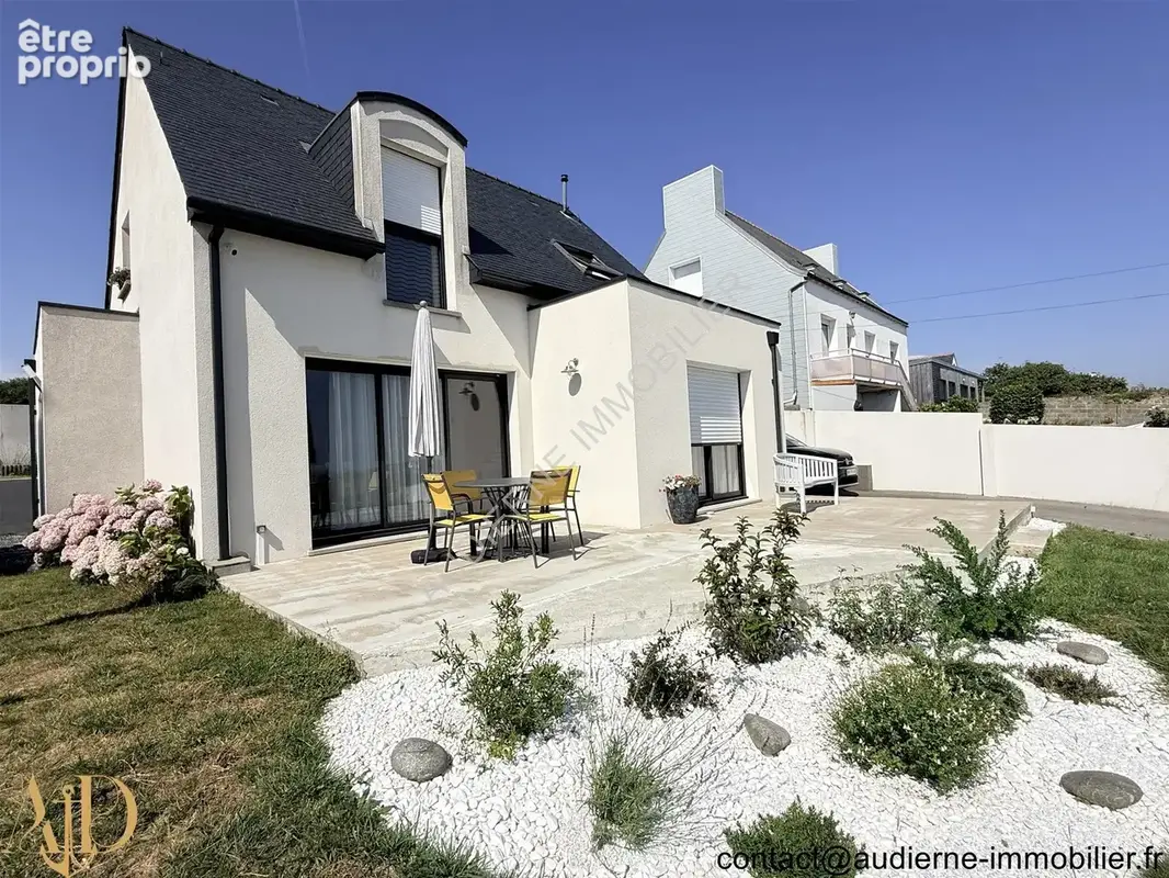 Maison à PLOGOFF