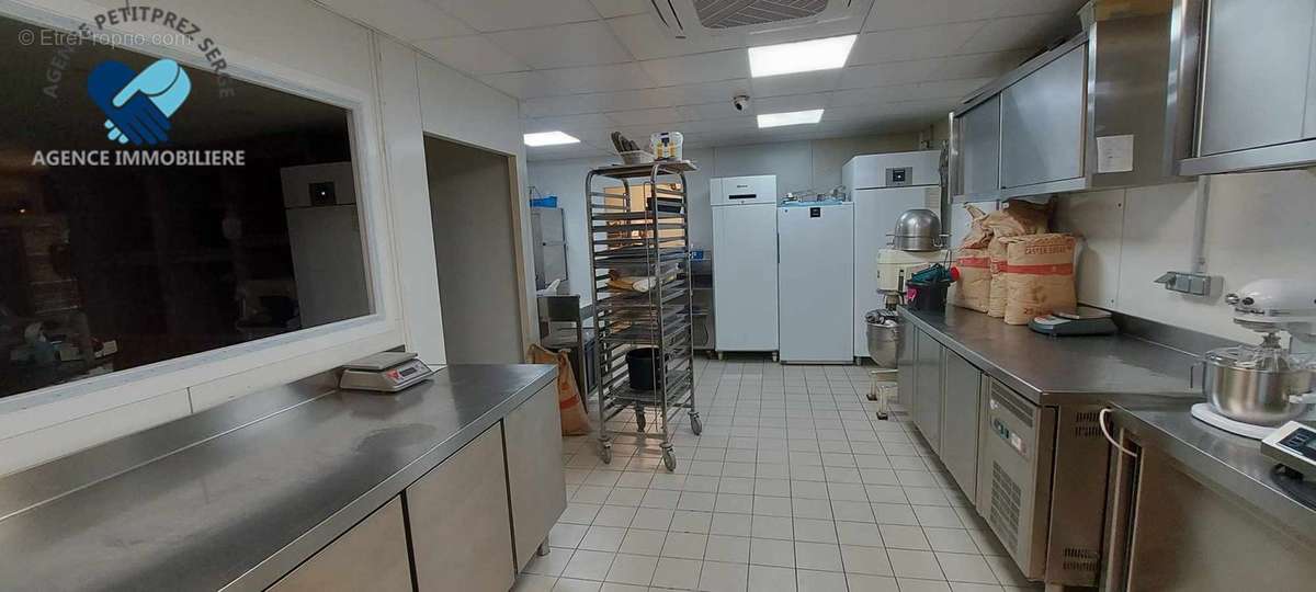 Commerce à PERPIGNAN