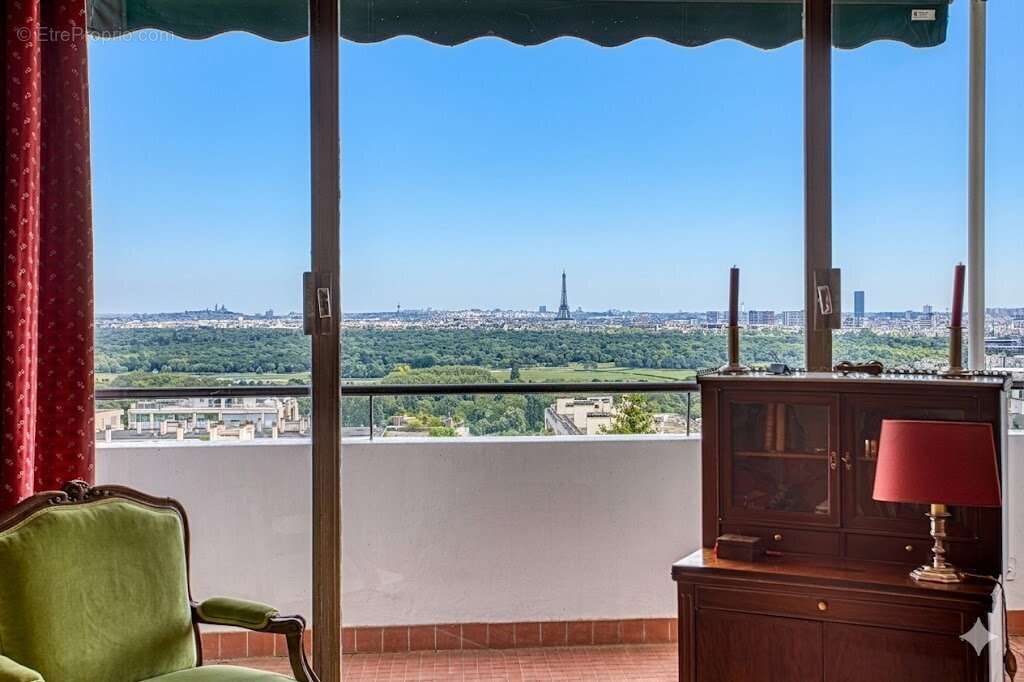 Appartement à SAINT-CLOUD