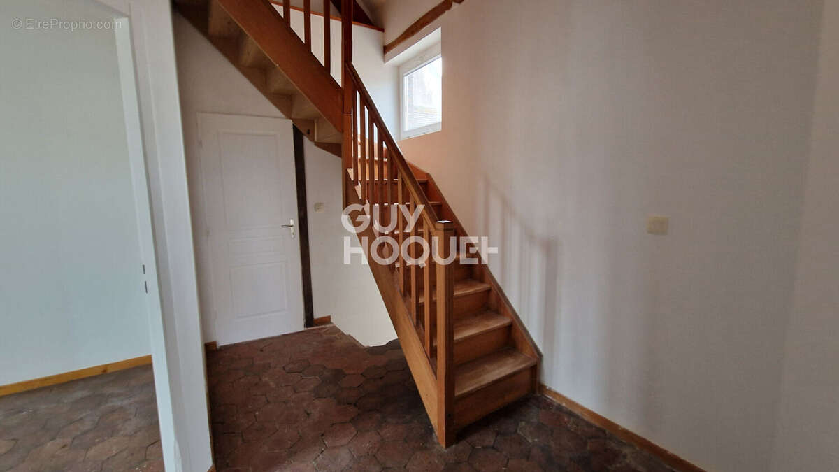 Appartement à DANGERS