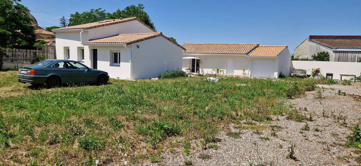 Maison à LAMARQUE