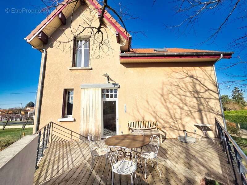Maison à BILLOM