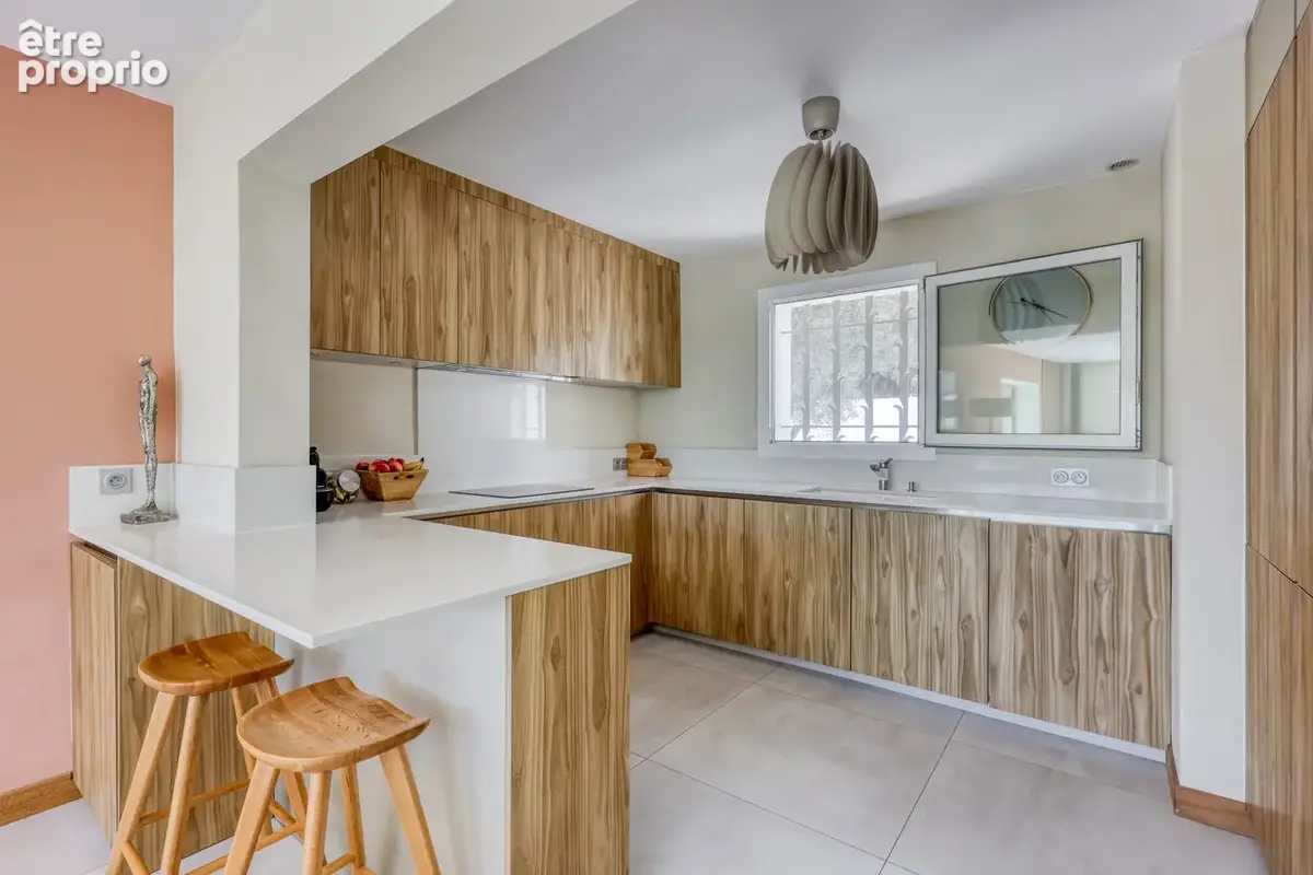 Villa avec piscine - Sanary-sur-Mer   133 m2   3 suites   Jardin   Garage - photo 5